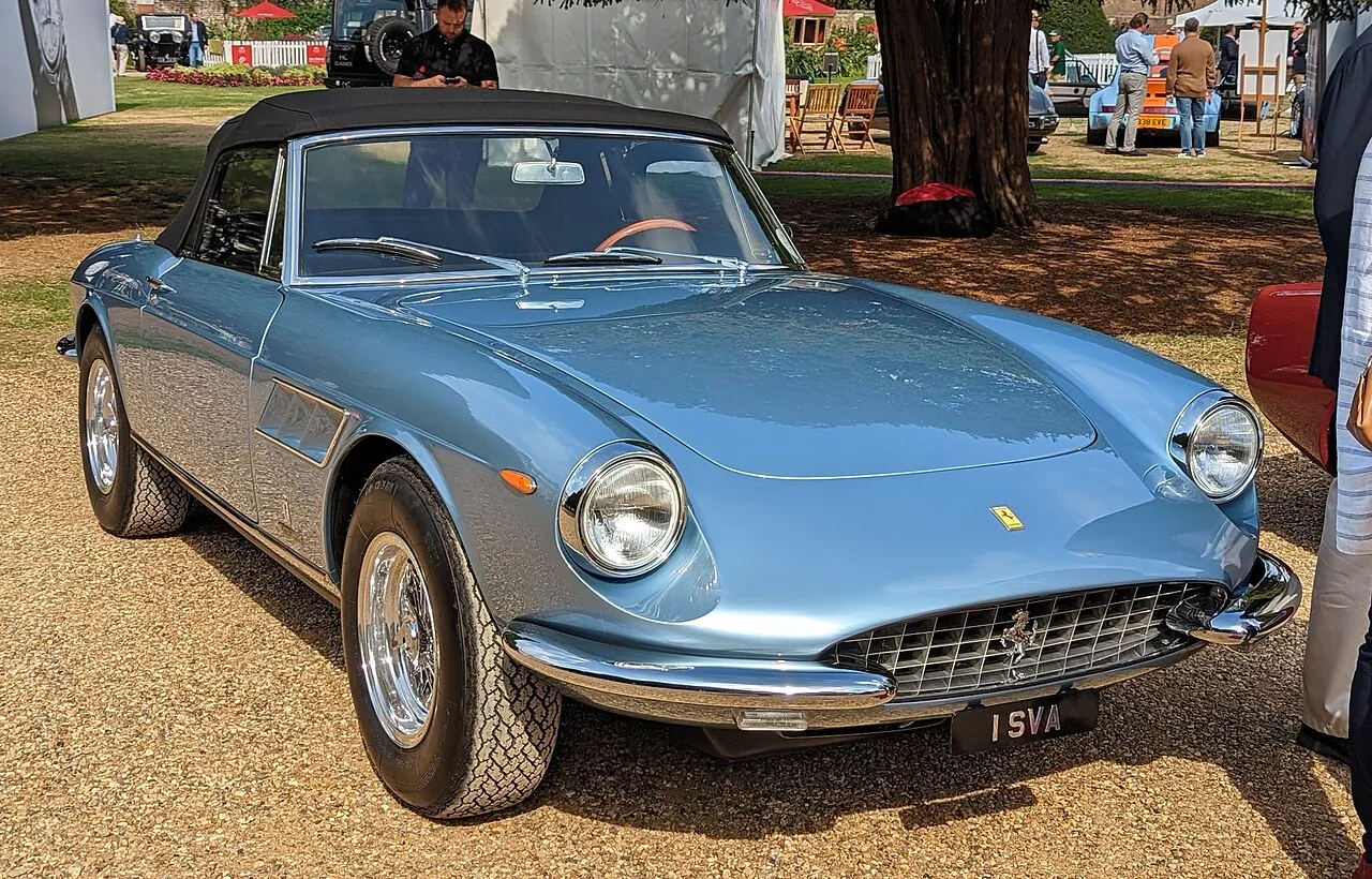 Ferrari 330 GTC / GTS (1966–1968)