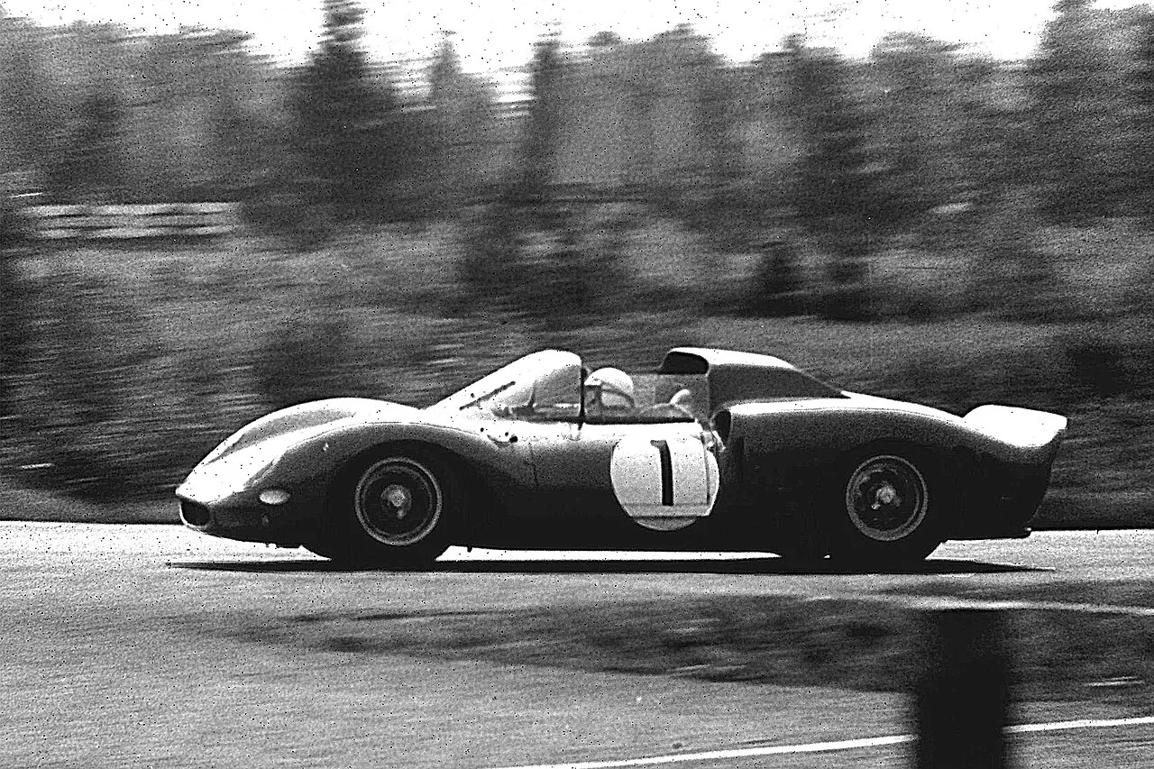 Ferrari 330 P2 (1965)