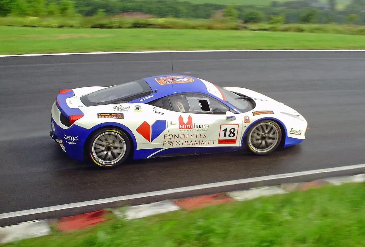 Ferrari 458 Challenge (2011)