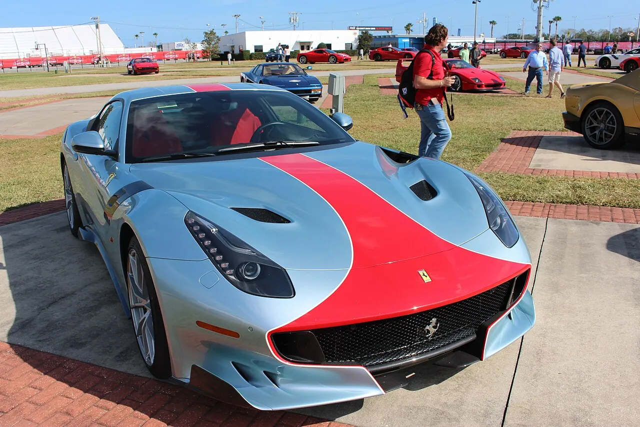 Ferrari F12tdf (2015–2017)