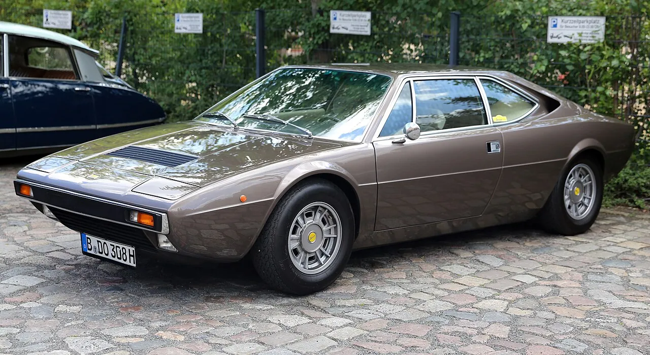 Dino / Ferrari 308 GT4 (1973–1980)