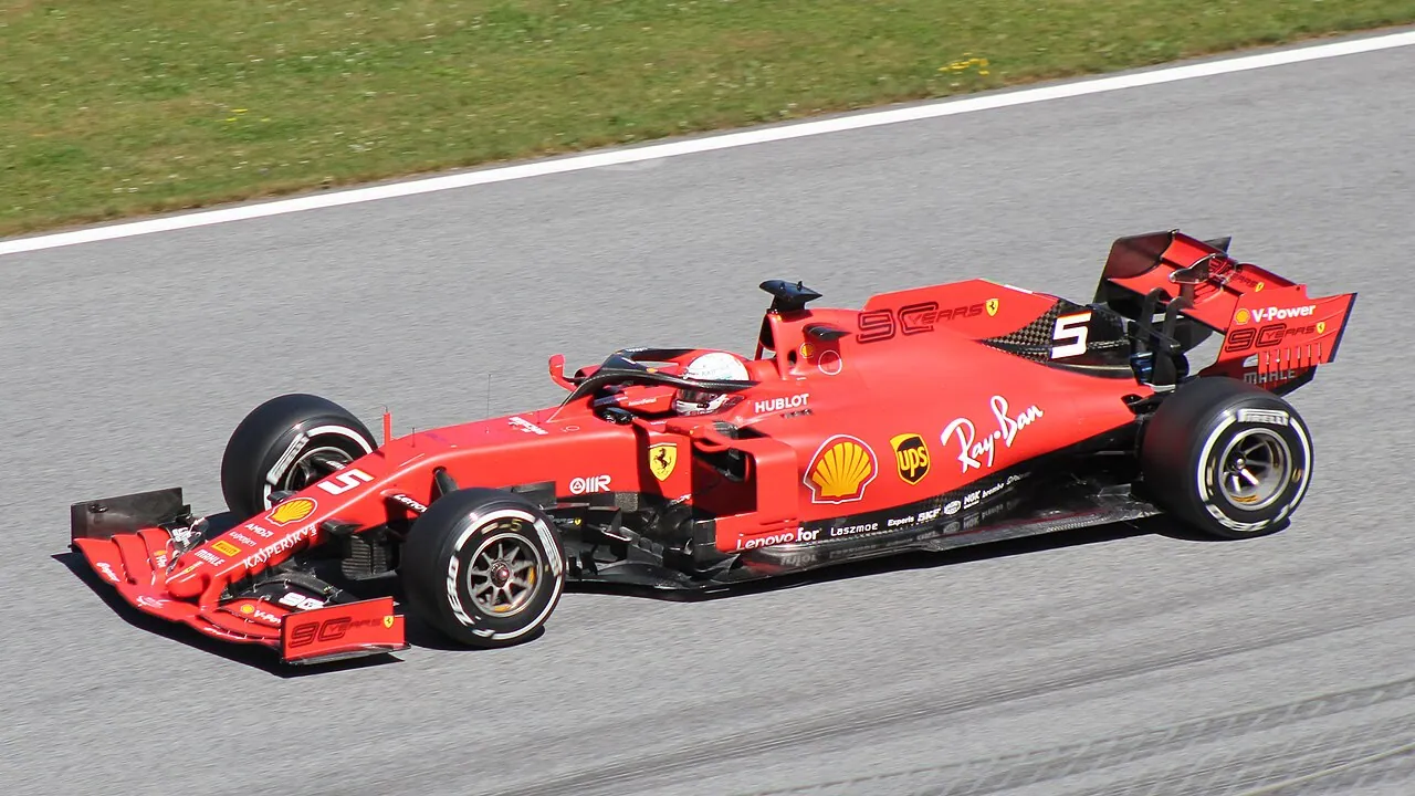 Ferrari SF90